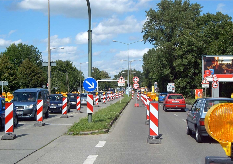 Augsburg, ­KP Neuburger-/Hans Böcklerstr.